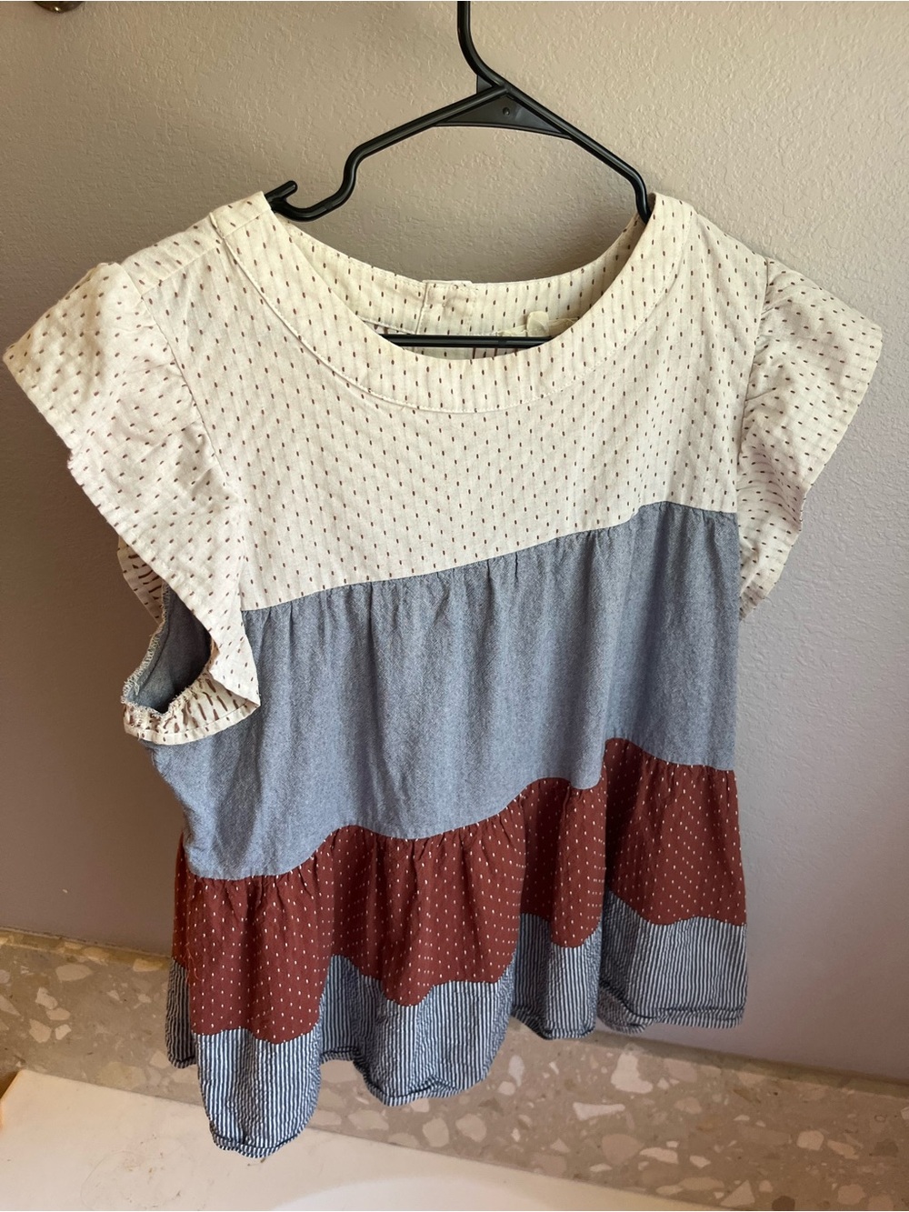 Entro 100% Cotton Textured Colorblock Flutter Sleeve Top Size Large